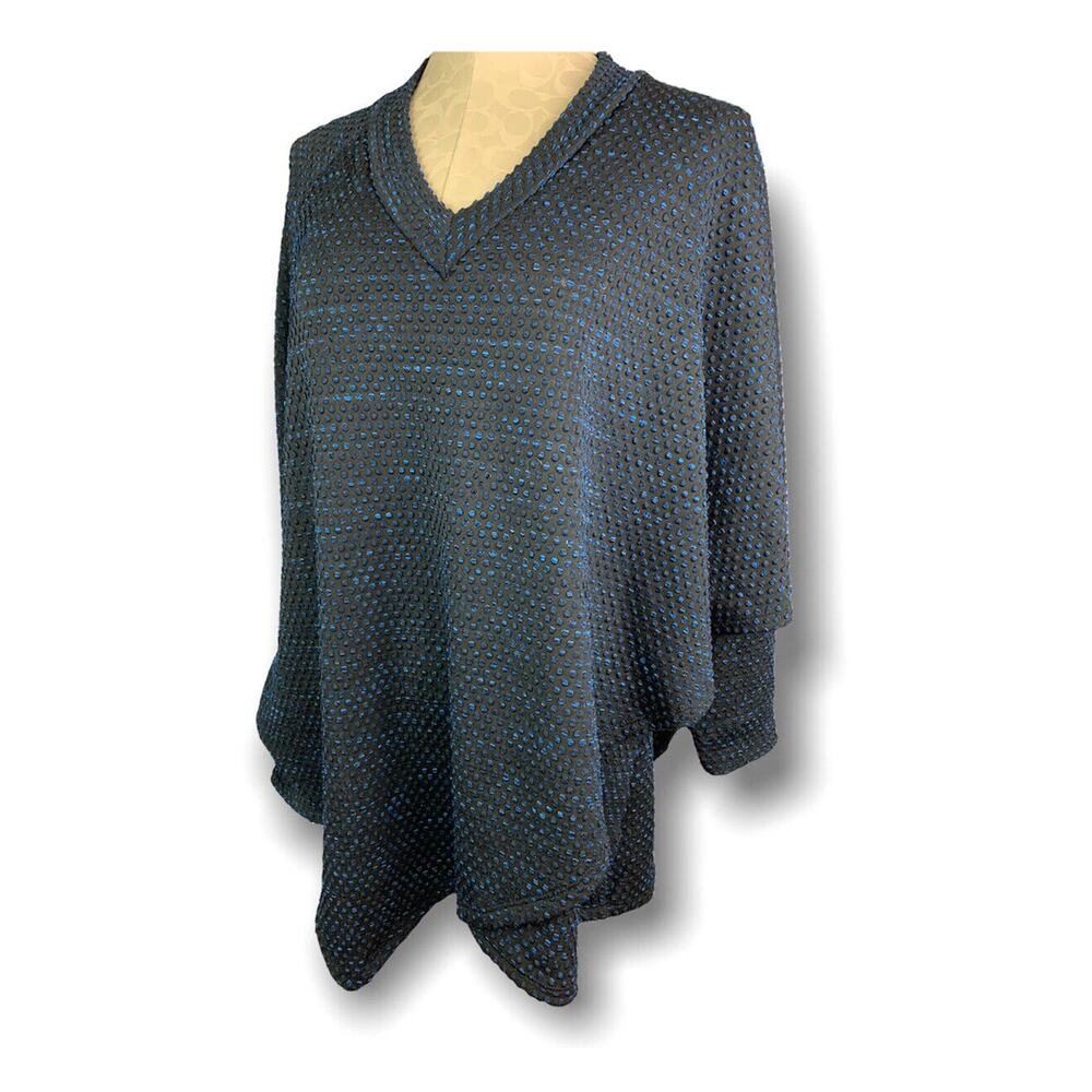 Large Inside Out Long Sleeve Tunic Women's Black Paneled Tunic V-Neck Textured B